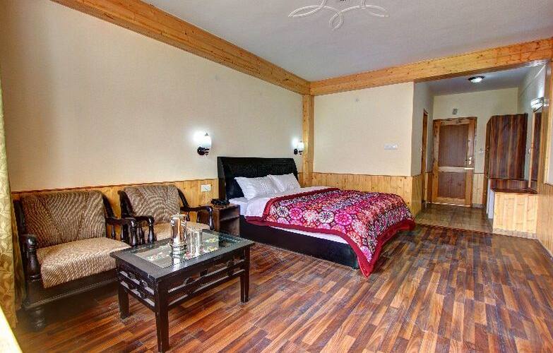 Hotel Manu Palace, Manali 5